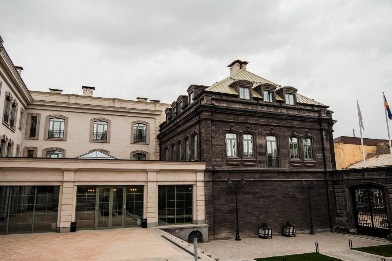 Grand Hotel Gyumri By Apricot Hotels Esterno foto